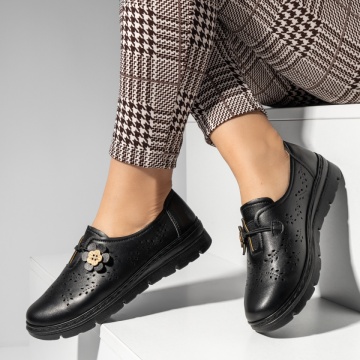 Pantofi dama, Pantofi casual dama cu perforatii negre LIA6, modlet.ro