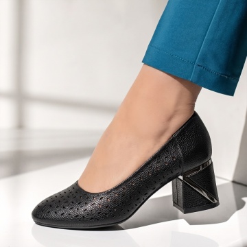 Pantofi cu toc, Pantofi dama cu toc gros si perforatii negri INA25, modlet.ro