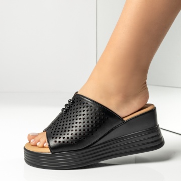 Papuci casual dama cu platforma si perforatii negri ZOE8, 1, modlet.ro