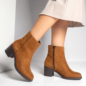 REDUCERI INCALTAMINTE, Botine dama maro suede cu toc gros din Piele naturala MOD06258, modlet.ro