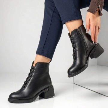 Ghete cu Toc, Ghete dama cu siret elastic si toc gros negre din Piele naturala MOD14038, modlet.ro