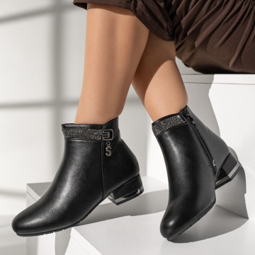 Ghete dama cu strasuri aplicate negre MOD10585, 3, modlet.ro