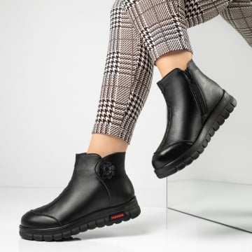Ghete Dama, Ghete dama cu talpa groasa si fermoar negre MOD07627, modlet.ro