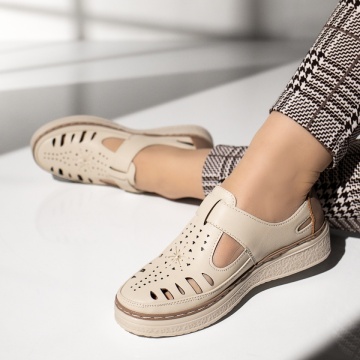 Pantofi dama, Pantofi casual dama cu perforatii si inchidere cu scai bej MOD14289, modlet.ro