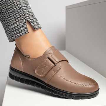 Pantofi casual dama cu talpa joasa si inchidere cu scai maro MOD11937, 1, modlet.ro