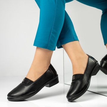 Pantofi cu toc, Pantofi dama cu toc mic negri MOD14253, modlet.ro