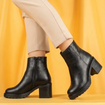 Botine dama cu toc gros negre din Piele naturala BIA31