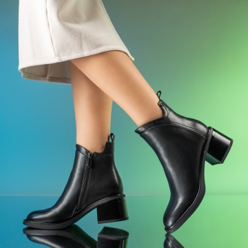Botine dama, Botine dama cu toc gros negre din Piele naturala MOD14043, modlet.ro