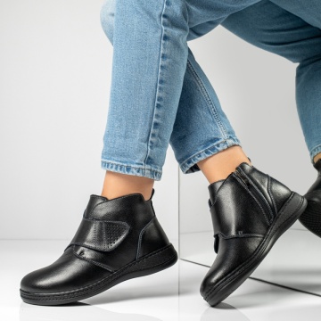 Ghete fara toc, Ghete dama cu scai si fermoar negre din Piele naturala MOD14017, modlet.ro