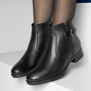 Ghete dama cu toc mic si catarama negre din Piele naturala MOD05619, 4, modlet.ro