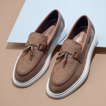 Mocasini barbati cu ciucuri maro MOD11649, 4, modlet.ro