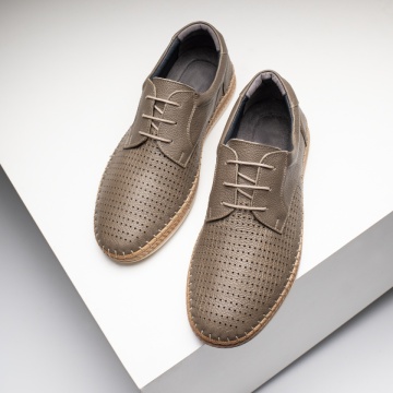 Pantofi casual barbati cu siret si perforatii gri din Piele naturala MOD13646, 3, modlet.ro