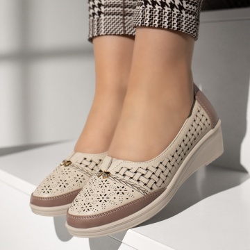 Pantofi casual cu platforma, Pantofi casual dama cu perforatii bej EVA101, modlet.ro