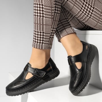 Pantofi dama, Pantofi casual dama cu perforatii si inchidere cu scai negri EVA90, modlet.ro