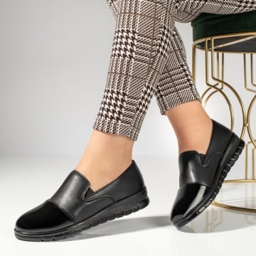 Pantofi dama, Pantofi casual dama cu varf lucios negri MARA13, modlet.ro