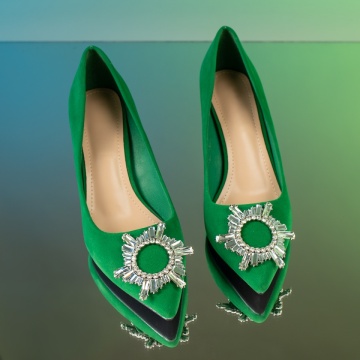 Pantofi dama cu toc gros si accesoriu metalic verde suede MOD10984, 4, modlet.ro