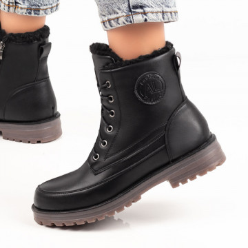 Ghete negre cu siret si fermoar dama MOD06845