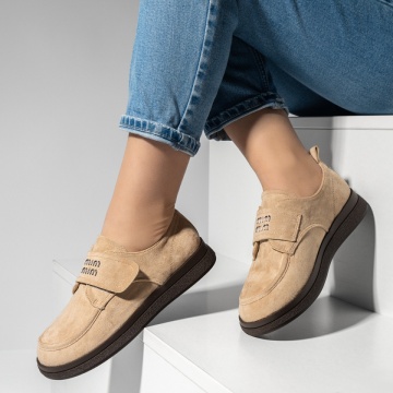 Pantofi casual dama, Pantofi casual dama cu inchidere cu scai bej deschis suede MOD14254, modlet.ro