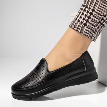 Pantofi casual cu platforma, Pantofi casual dama cu platforma si perforatii negri MOD14241, modlet.ro