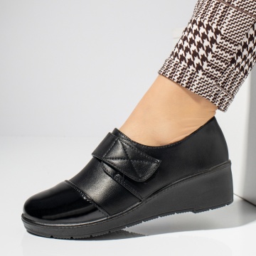 Pantofi casual dama cu platforma si varf lucios negri MOD14223, 2, modlet.ro