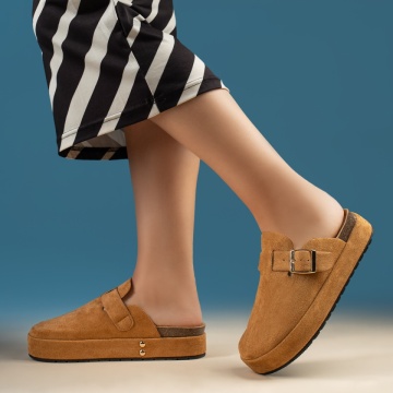 Papuci casual dama cu talpa groasa si imprimeu maro suede MOD13446, 4, modlet.ro