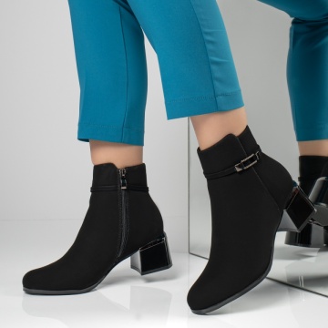 Botine dama cu toc si accesoriu decorativ negru suede MOD12595, 2, modlet.ro