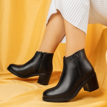 Ghete dama cu toc si fermoar negre din Piele naturala MOD05610, 3, modlet.ro