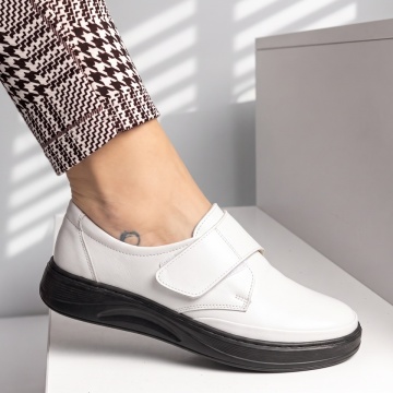 Pantofi casual dama albi din Piele naturala cu scai MOD10462, 2, modlet.ro