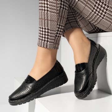 Pantofi dama, Pantofi casual dama cu perforatii negri MOD14277, modlet.ro