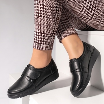 Pantofi casual dama negri cu inchidere scai din Piele naturala MOD00077