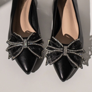 Pantofi dama cu toc mic si strasuri aplicate negri MOD12116, 4, modlet.ro