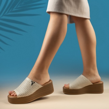 Papuci casual dama cu platforma si perforatii bej din Piele naturala MOD14312