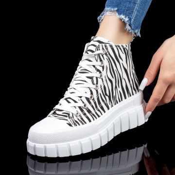 Tenisi dama cu talpa groasa albi cu print MOD07931