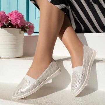 Balerini dama cu insertie de material elastic alb sidefat MOD13563, 2, modlet.ro