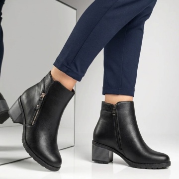 Ghete dama cu toc gros negre din Piele naturala DORA64, 3, modlet.ro