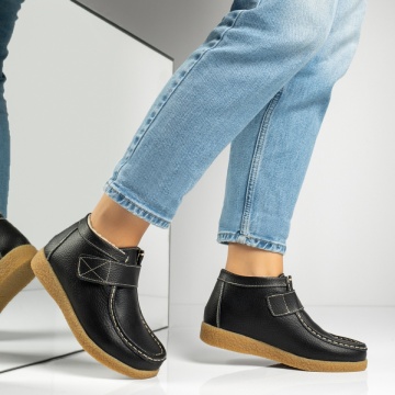 Ghete dama scurte cu scai negre din Piele naturala MOD06605, 3, modlet.ro