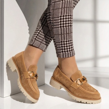 Pantofi casual dama cu accesoriu decorativ maro suede LILI20, 3, modlet.ro
