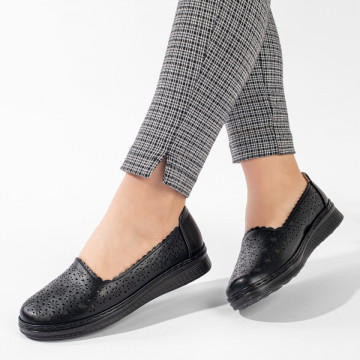 Pantofi casual dama cu perforatii si talpa joasa negri MOD11148, 4, modlet.ro