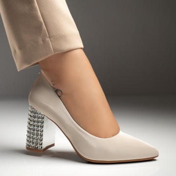 Pantofi dama cu toc gros si aplicatii cu pietre bej MOD12031, 1, modlet.ro