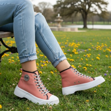 Tenisi dama, Tenisi dama cu siret si strasuri roz cu negru MOD09962, modlet.ro